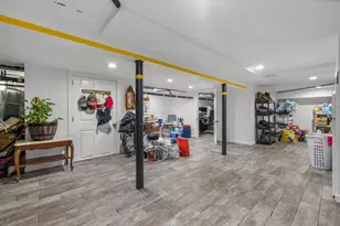 14 Park St, Stamford, CT 06902 - Photo 24