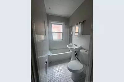 287 Dover Street #2, Bridgeport, CT 06610 - Photo 6