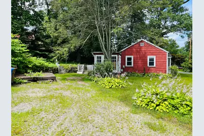 35 Saginaw Trail, Shelton, CT 06484 - Photo 2