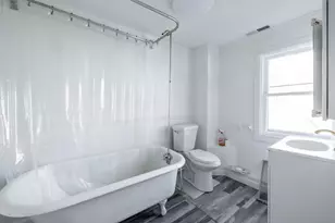 301 Queen St, Bristol, CT 06010 - Photo 22