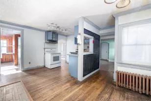 301 Queen St, Bristol, CT 06010 - Photo 6