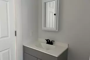 77 Windsor Ave, Meriden, CT 06451 - Photo 16