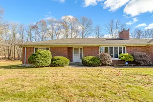 1436 North Road, Killingly, CT 06241 - Photo 2