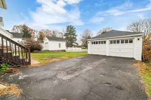 187 Ridge Rd, Middletown, CT 06457 - Photo 2