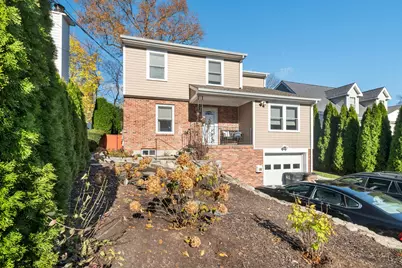 85 Hirsch Road, Stamford, CT 06905 - Photo 2