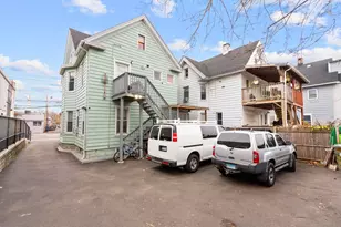 865 Iranistan Ave, Bridgeport, CT 06604 - Photo 2