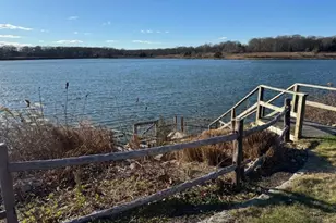 123 Seneca Dr, Groton, CT 06340 - Photo 6