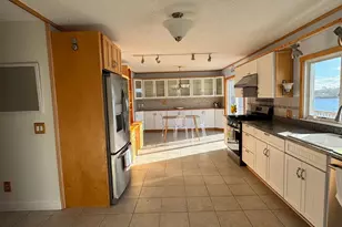 123 Seneca Dr, Groton, CT 06340 - Photo 8