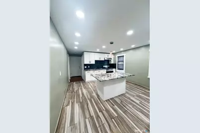 264 Wilmot Avenue, Bridgeport, CT 06607 - Photo 2