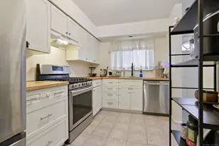 95 Monticello Dr, Branford, CT 06405 - Photo 8