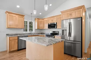 446D Norwich Westerly Rd, North Stonington, CT 06359 - Photo 8