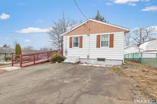 11 Manton St, Shelton, CT 06484 - Photo 6