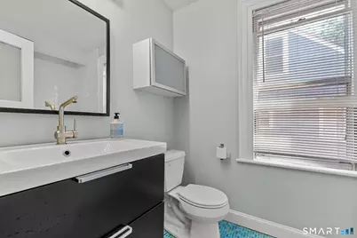 87 Kenyon Street, Hartford, CT 06105 - Photo 24