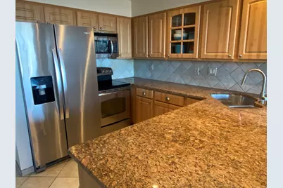 104 North Street #APT 801, Stamford, CT 06902 - Photo 4