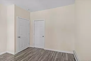 204 Magnolia St, Hartford, CT 06112 - Photo 6