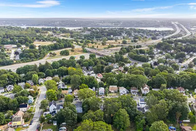 68 Raymond Street, New London, CT 06320 - Photo 8