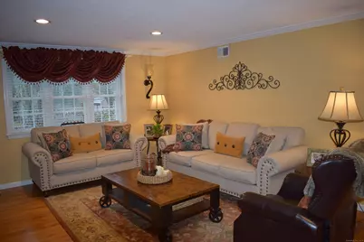 4 Tanglewood Drive, Avon, CT 06001 - Photo 10