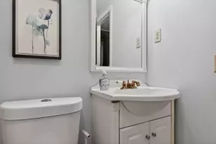 36 Norman Rd, Hamden, CT 06514 - Photo 24