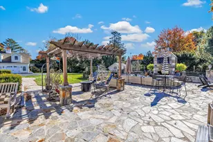 830 Bayberry Ln, Orange, CT 06477 - Photo 34