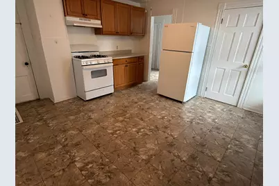 184 Hoffman Street, Torrington, CT 06790 - Photo 2