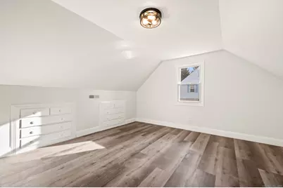 106 Barnes Street, New Britain, CT 06052 - Photo 28