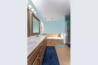 16 Founders Way, Orange, CT 06477 - Photo 20