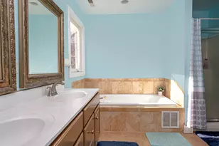 16 Founders Way, Orange, CT 06477 - Photo 20