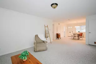 4 Georgetown Dr, Enfield, CT 06082 - Photo 6