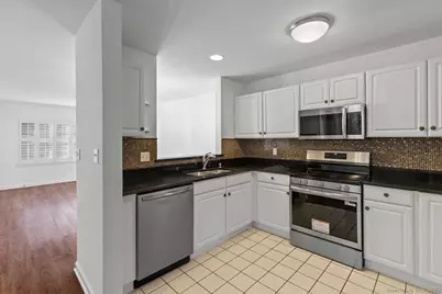 75 Washington Avenue #7-106, Hamden, CT 06518 - Photo 2