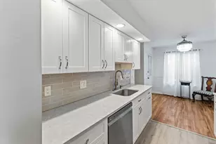 125 Warner Hill Rd, Stratford, CT 06614 - Photo 12