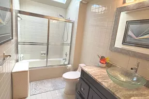 10 Ironwood Ln, West Hartford, CT 06117 - Photo 36