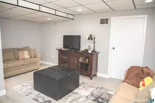 10 Ironwood Ln, West Hartford, CT 06117 - Photo 30