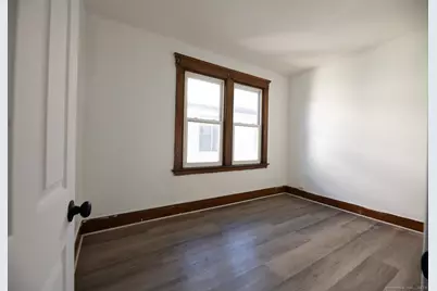 239 Forbes Avenue #Floor 2, New Haven, CT 06512 - Photo 10