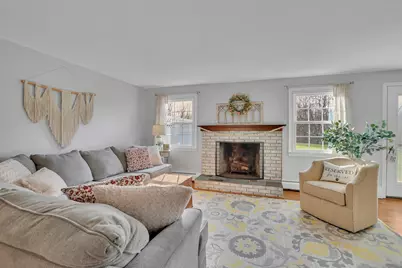 25 Pebble Court, Newington, CT 06111 - Photo 8