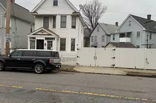 412 Dewey St, Bridgeport, CT 06605 - Photo 4