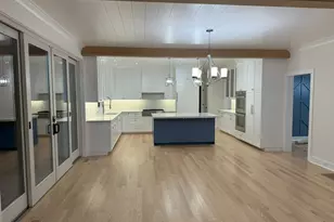 109 Signal Hill Rd, Wilton, CT 06897 - Photo 2