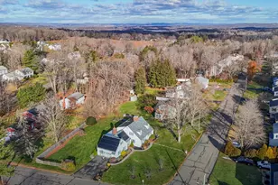 63 Meadowood Dr, Middletown, CT 06457 - Photo 36