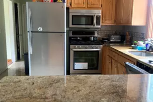 12 Drake Ct, South Windsor, CT 06074 - Photo 2