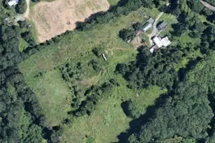 671 Oxford Rd, Oxford, CT 06478 - Photo 1