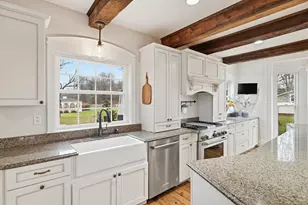 271 N Grand St, Suffield, CT 06093 - Photo 16