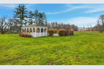 271 North Grand Street, Suffield, CT 06093 - Photo 38