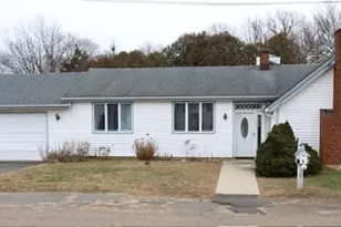 21 Carmen St, East Haven, CT 06512 - Photo 1