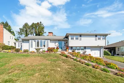 15 Summit Road, Naugatuck, CT 06770 - Photo 2