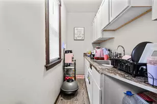 1380 State St, New Haven, CT 06511 - Photo 14