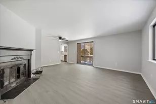 35 Brockton Ct, Beacon Falls, CT 06403 - Photo 8