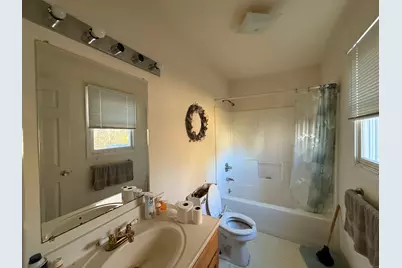 18 Ridgebury Drive, Trumbull, CT 06611 - Photo 10