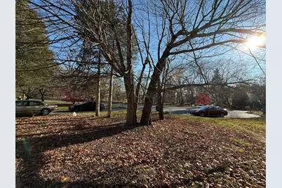 18 Ridgebury Drive, Trumbull, CT 06611 - Photo 18