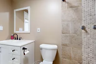 104 Robin Hill Rd, Meriden, CT 06450 - Photo 14