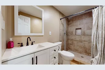 104 Robin Hill Road, Meriden, CT 06450 - Photo 14