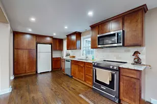 104 Robin Hill Rd, Meriden, CT 06450 - Photo 10